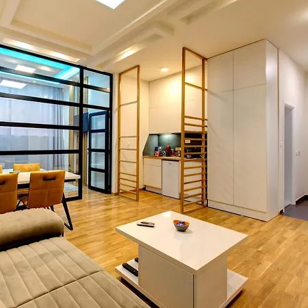 Dolina Sunca Apartment *